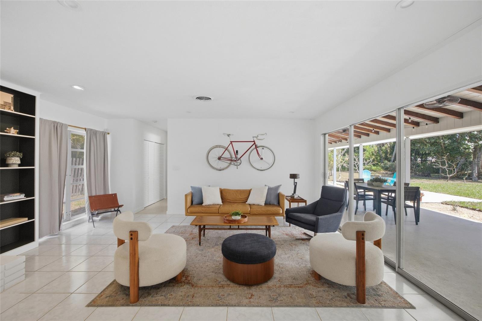 615 Fontana Lane, FL