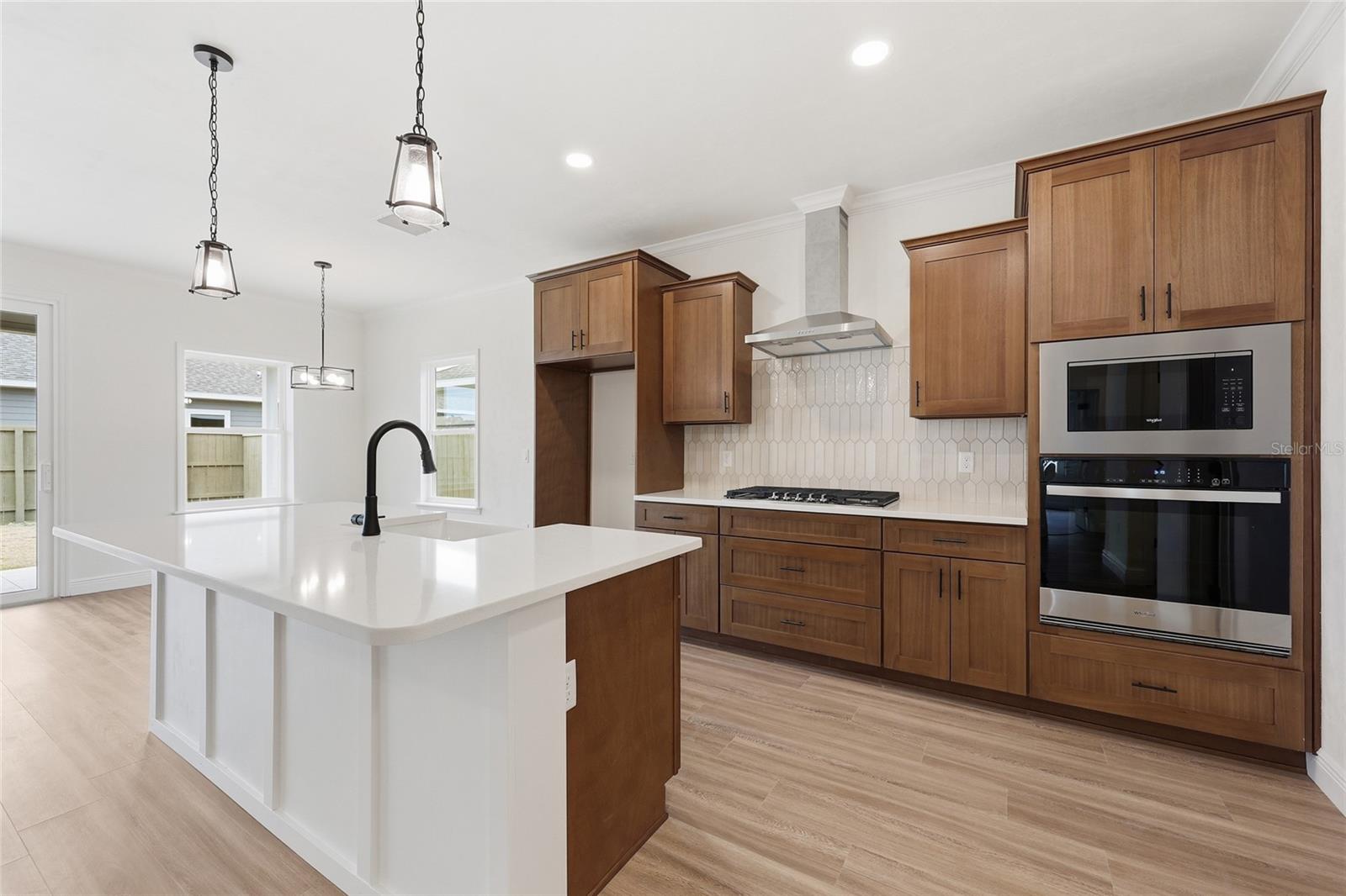 6735 10th Lane, FL
