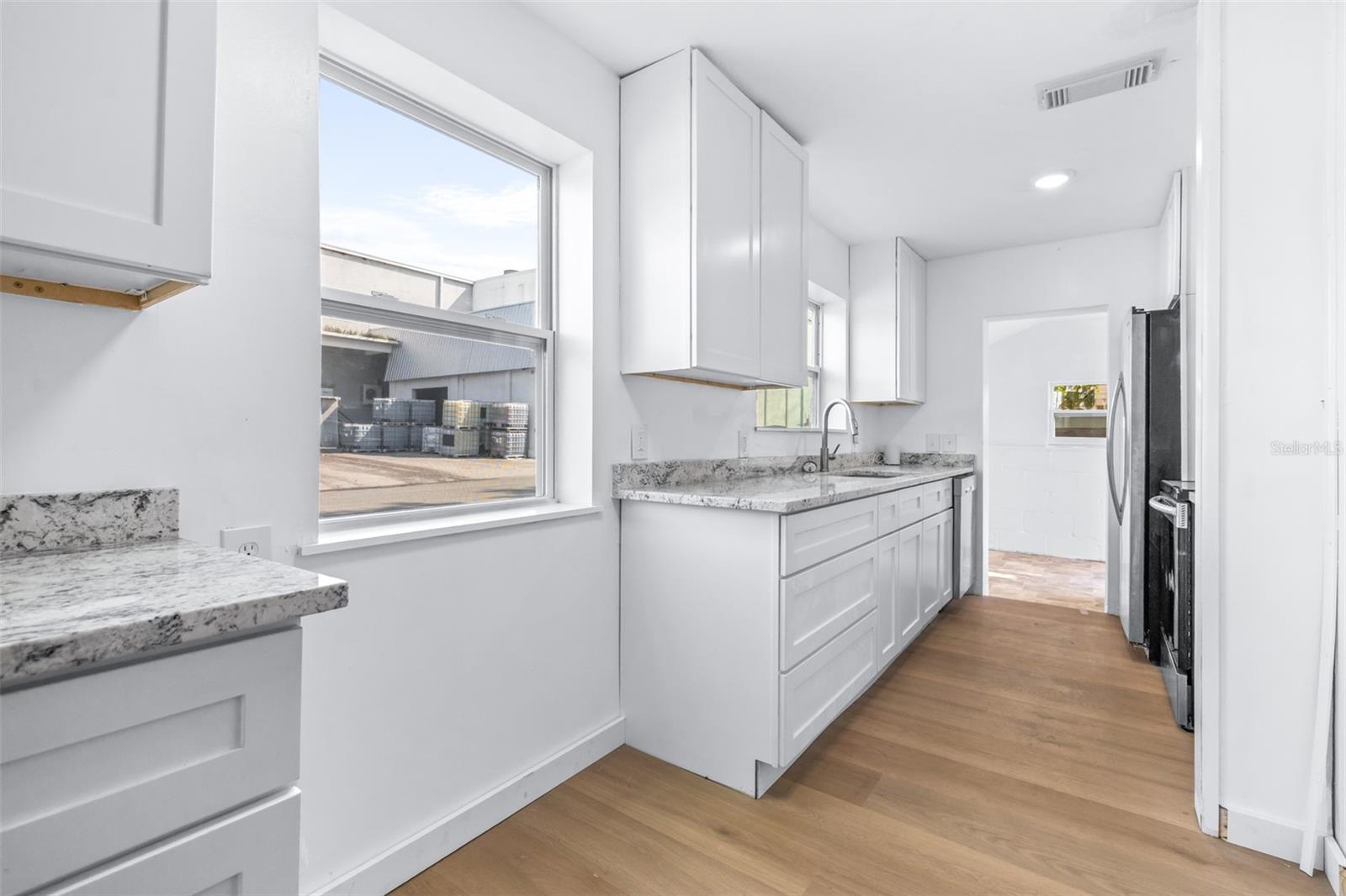 217 4th Avenue, FL