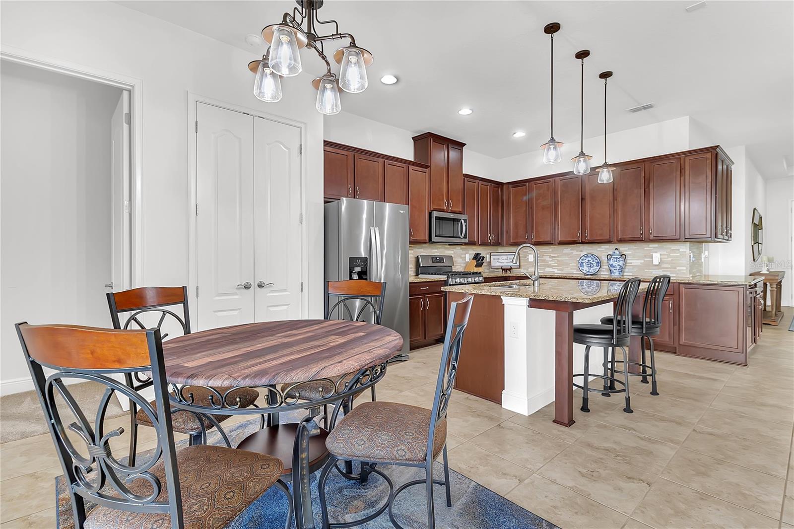 5017 Fountainwood Drive, FL