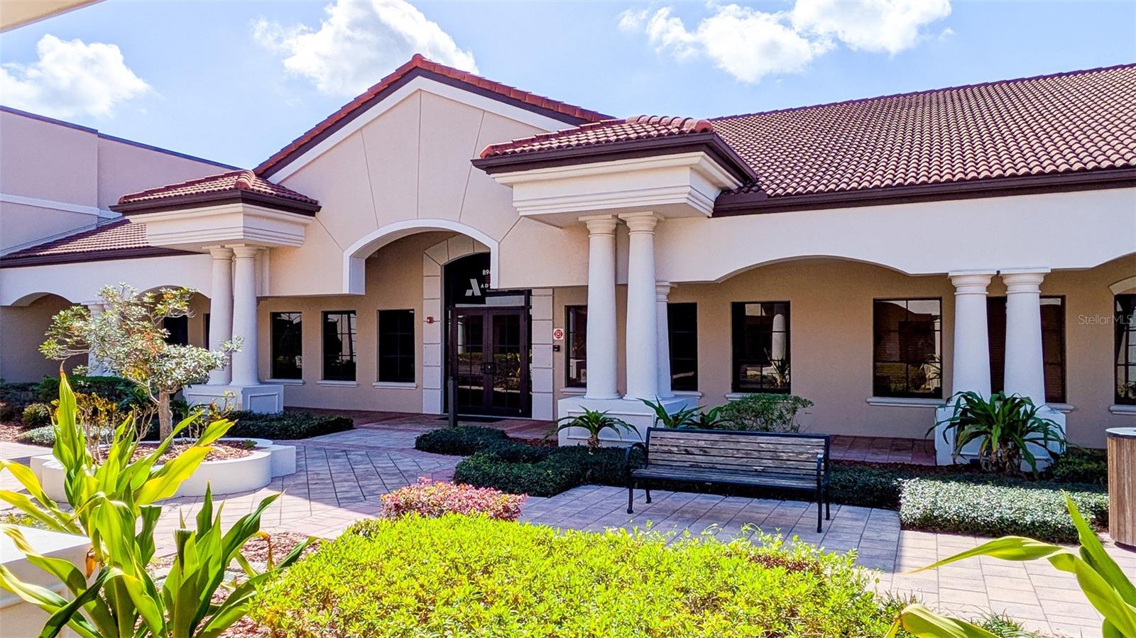 8946 77th Ter E, FL