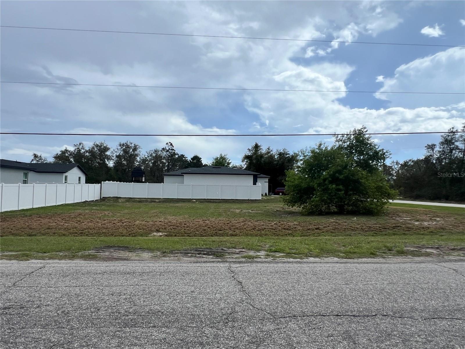 1337 Hillsborough Drive, FL