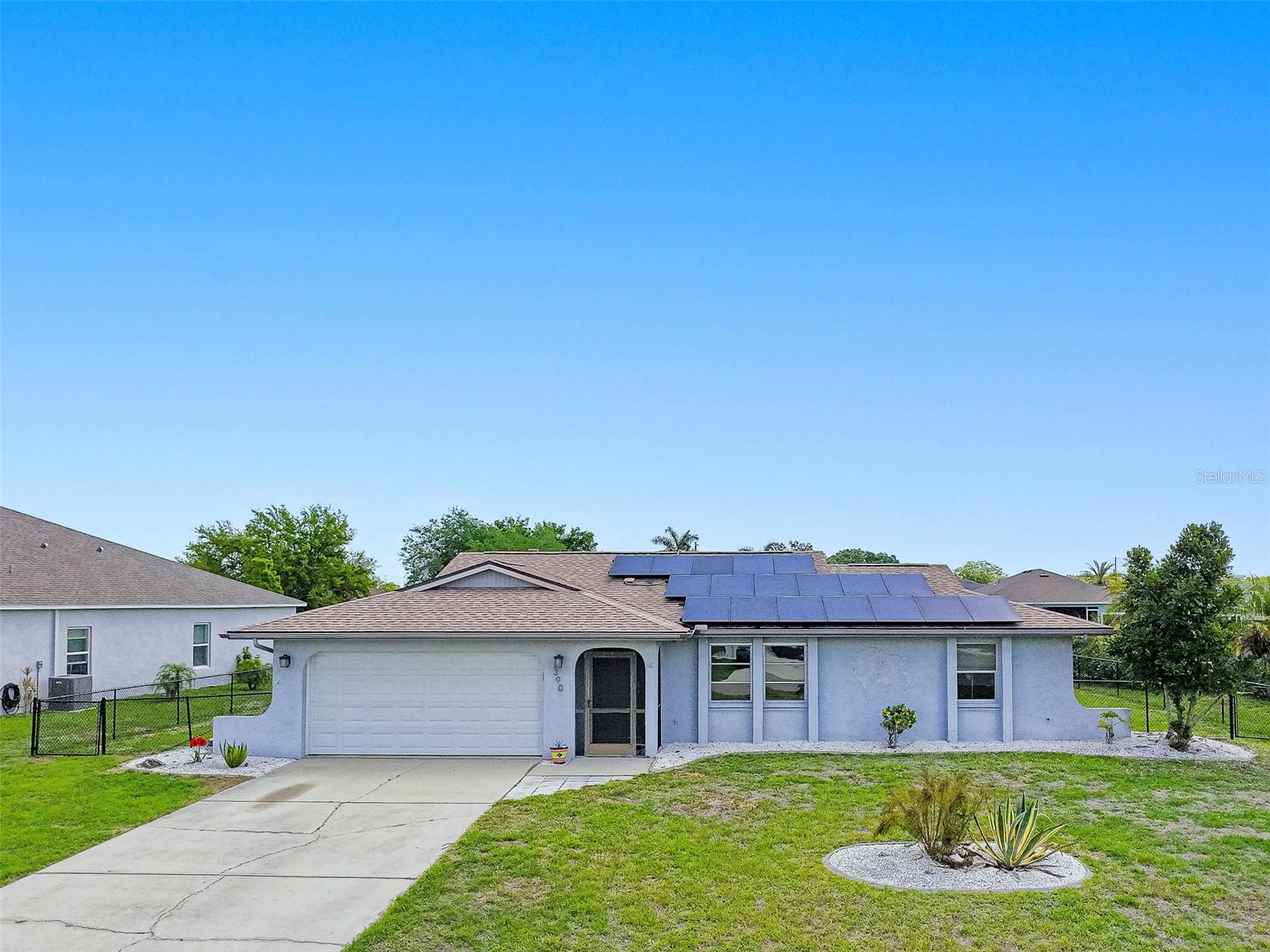 390 Tres Lagoas Street, FL