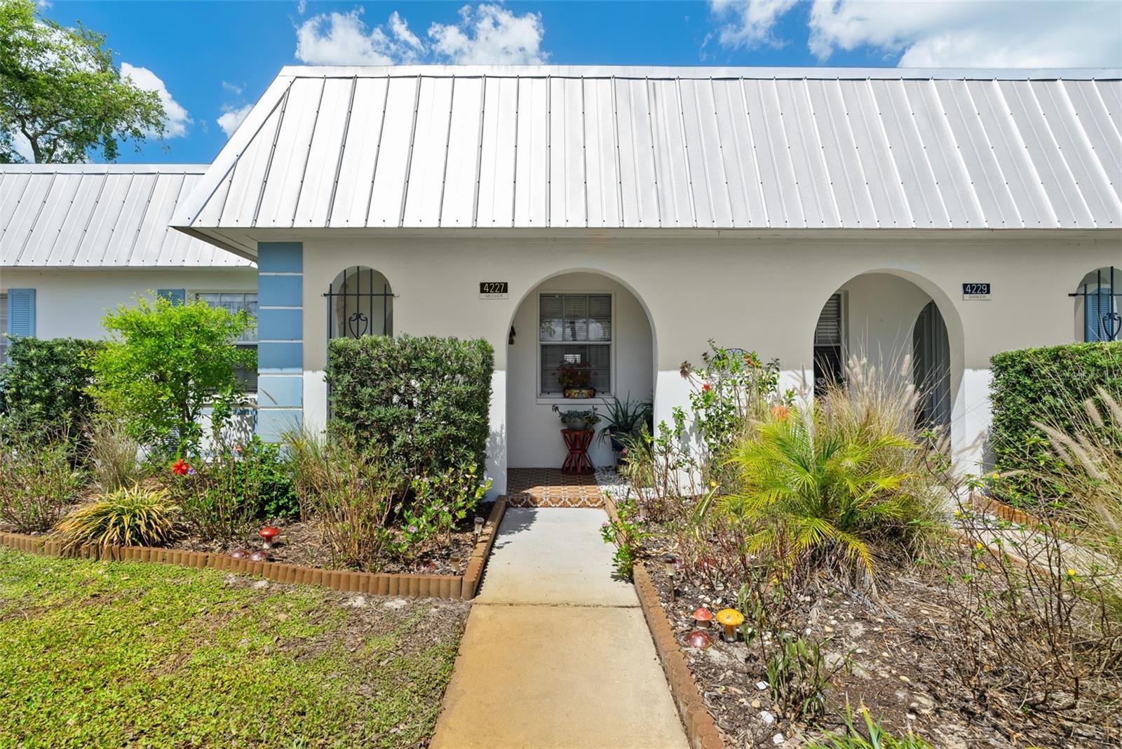 4227 Rax Place, FL