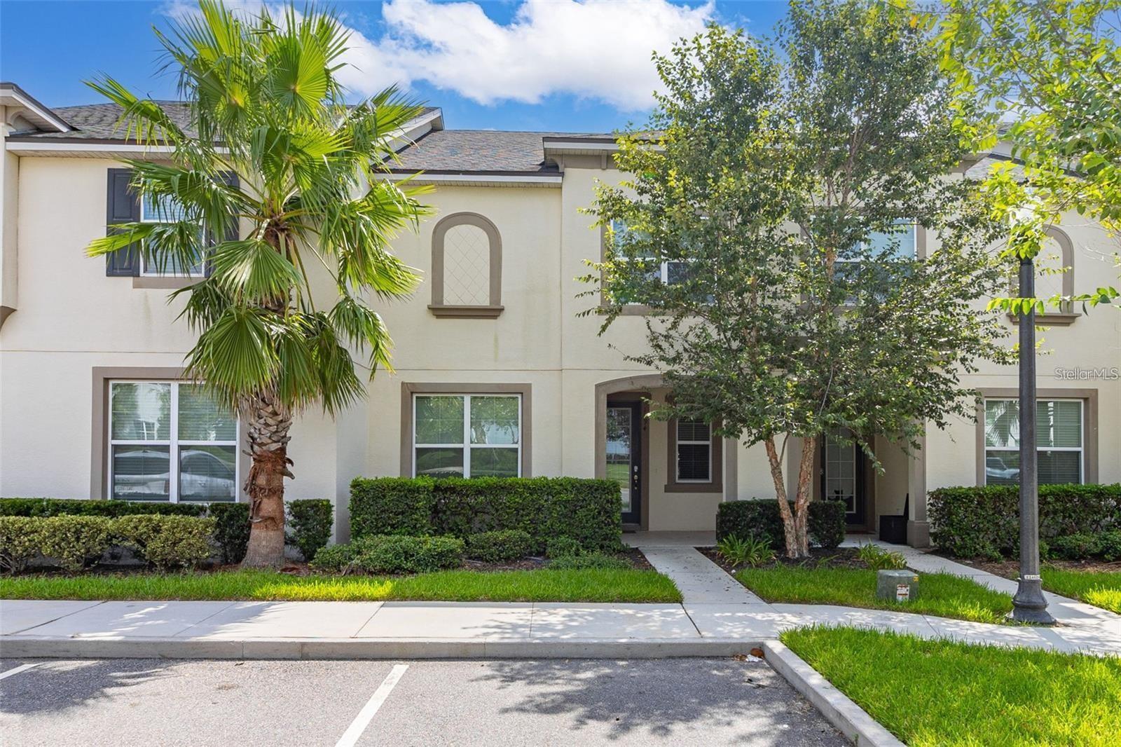 1594 Carey Palm Cir, FL