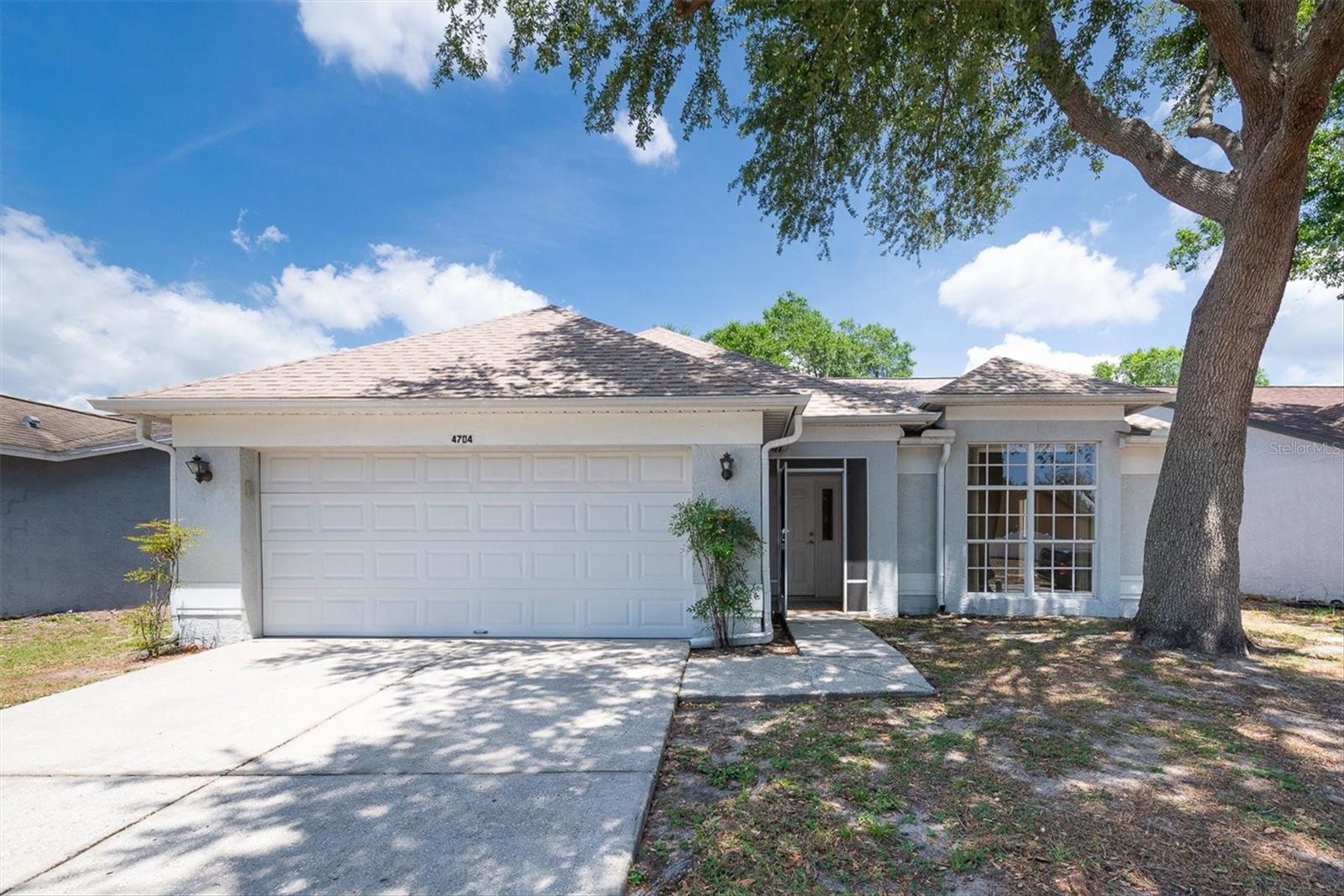 4704 Lighterwood Way, FL