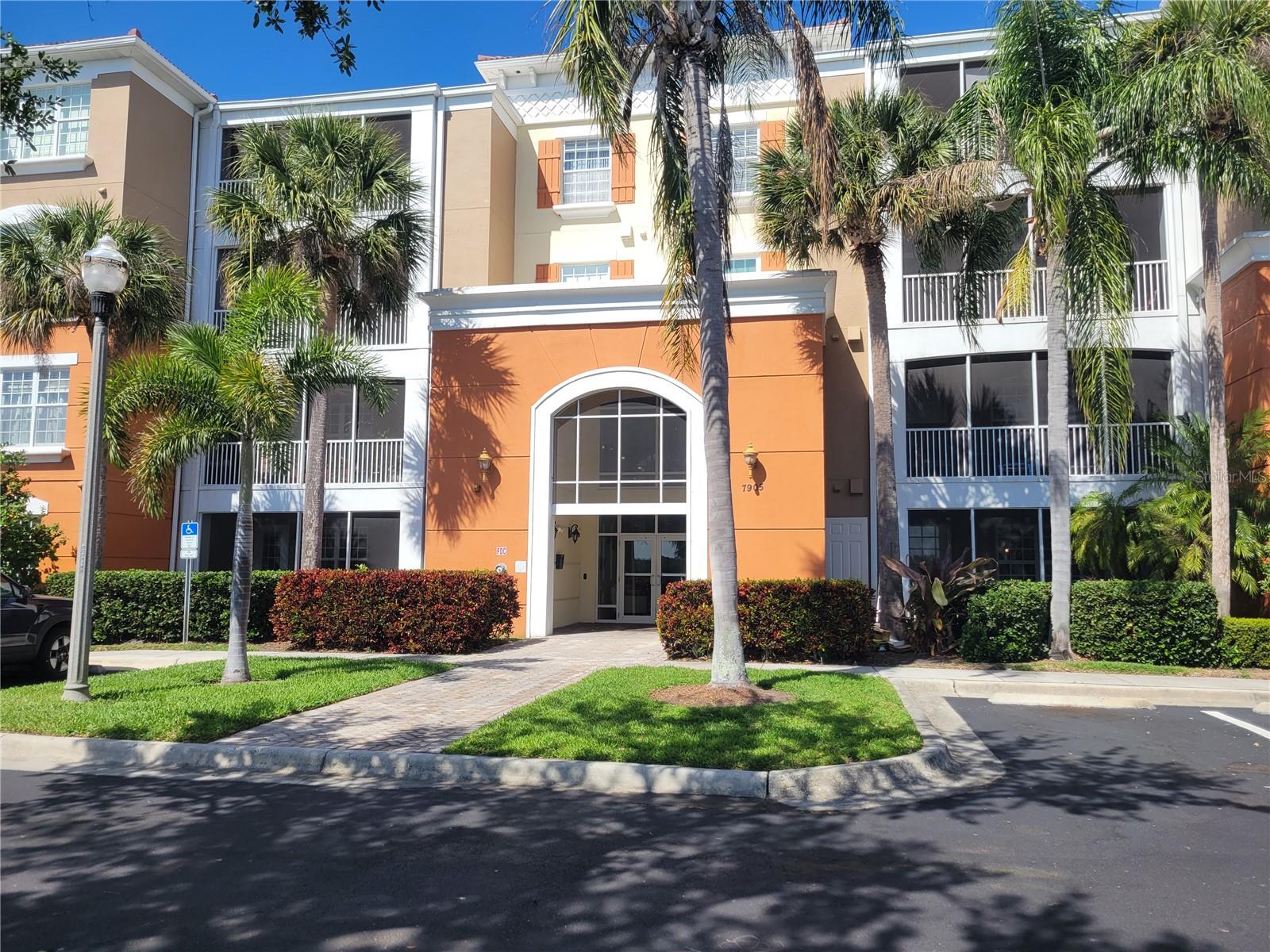 7905 Seminole Boulevard, FL