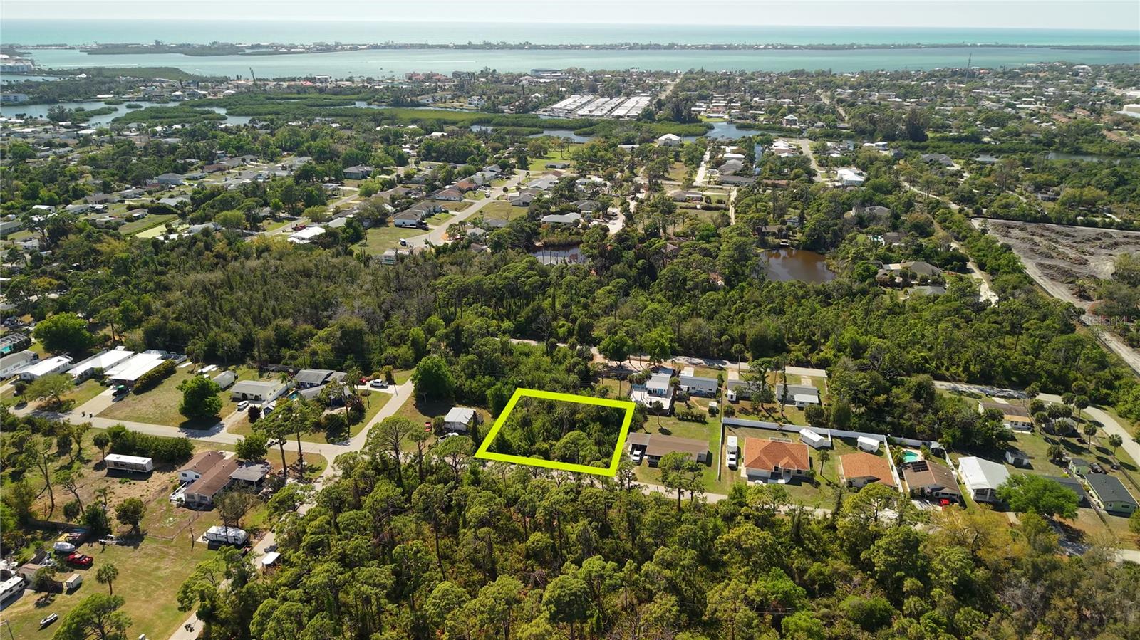 746 Palmetto Street, FL
