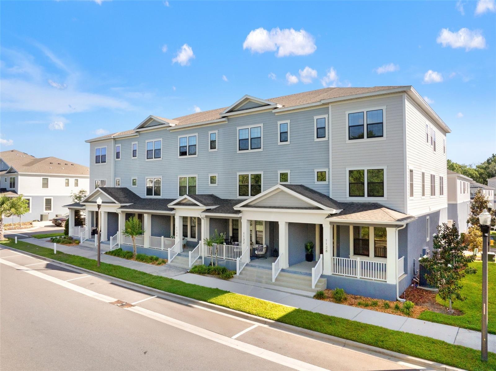 1128 Spotted Sandpiper Loop, FL