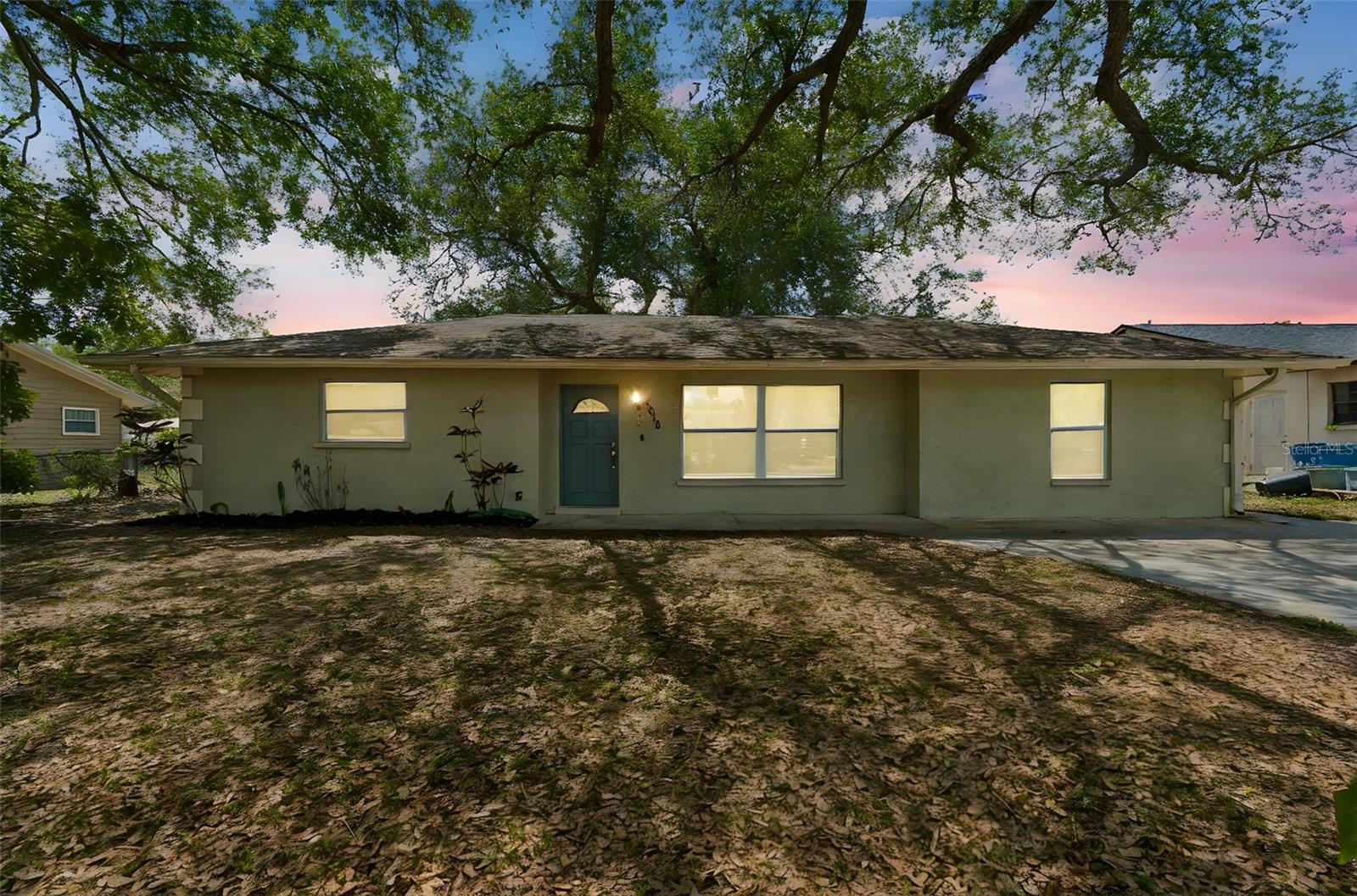 4018 Prado Dr, FL