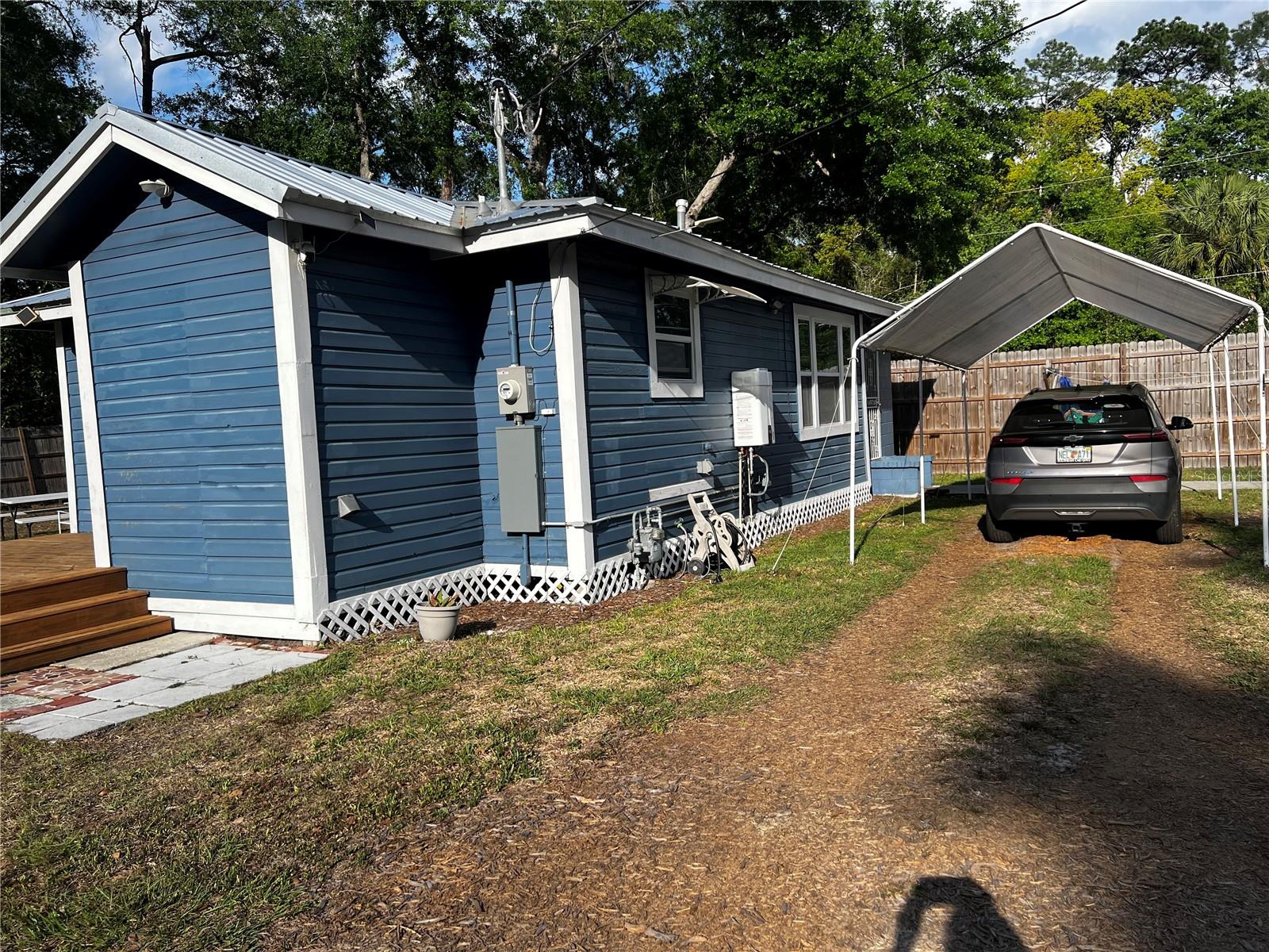 408 18 Street, FL