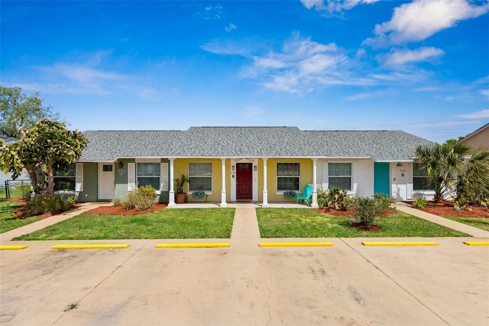 220 Ridgecrest Loop, FL
