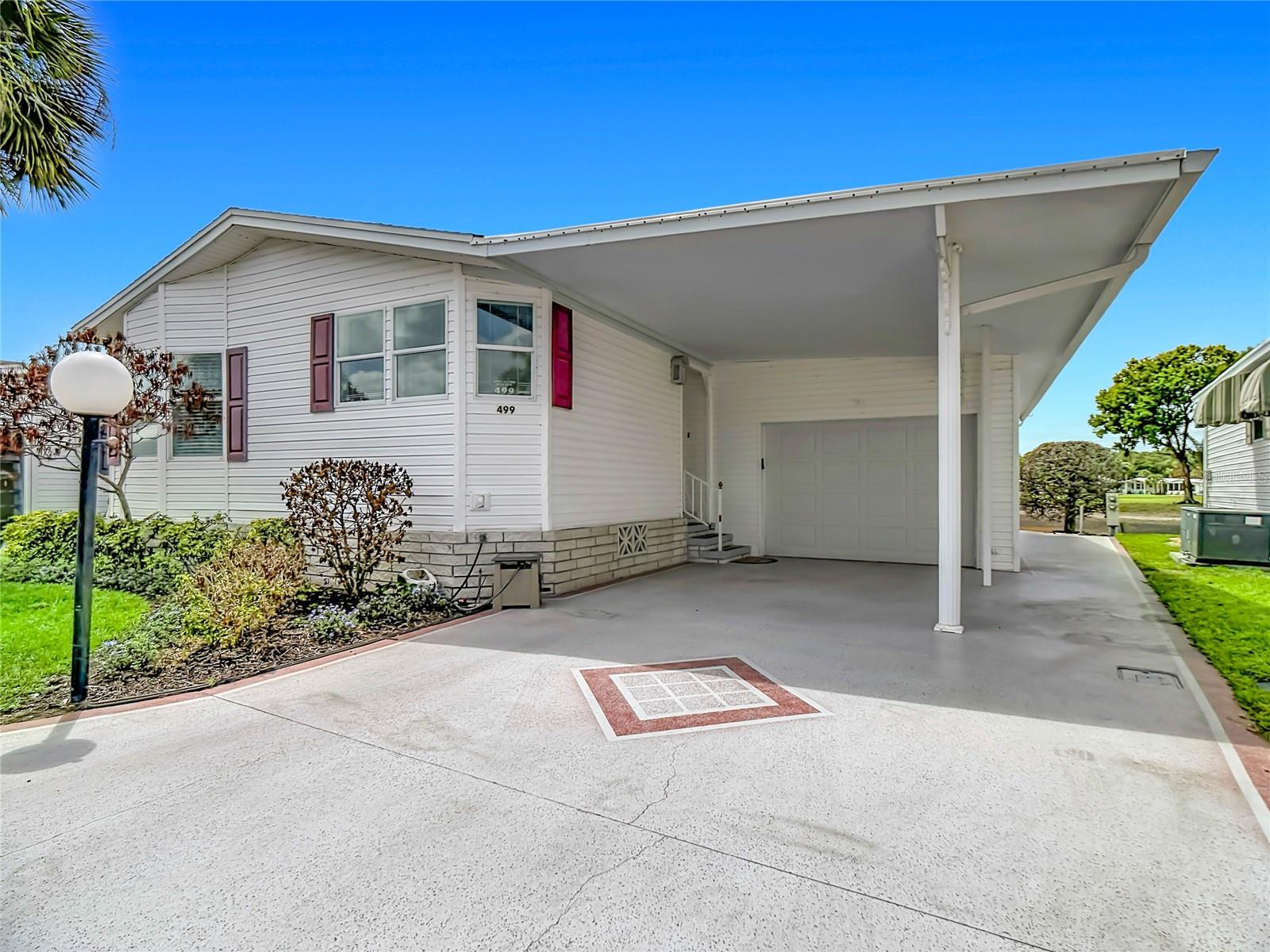 499 Village Blvd, FL