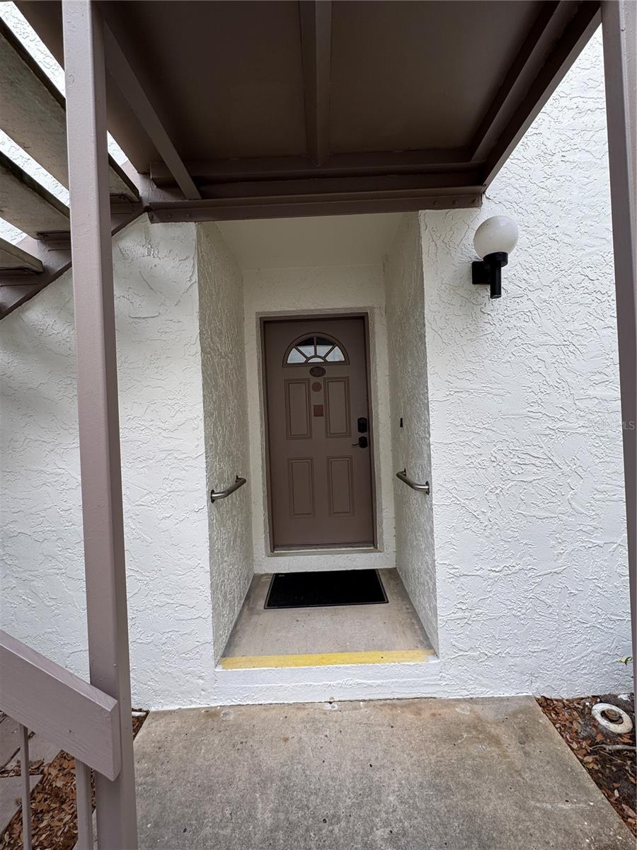 511 Longfellow Court, FL