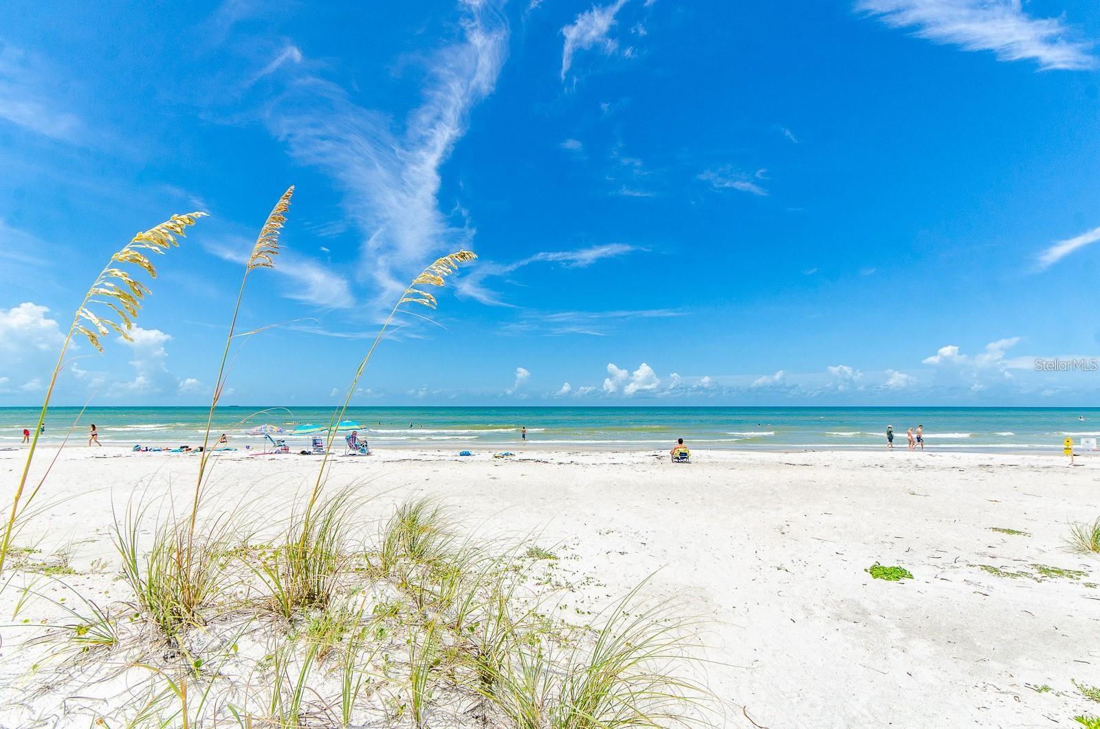 851 Bayway Blvd #103, FL