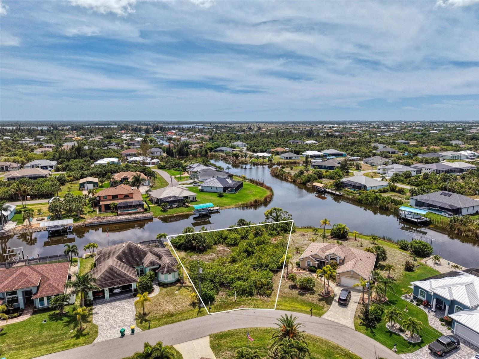 15304 Hennipen Circle, FL