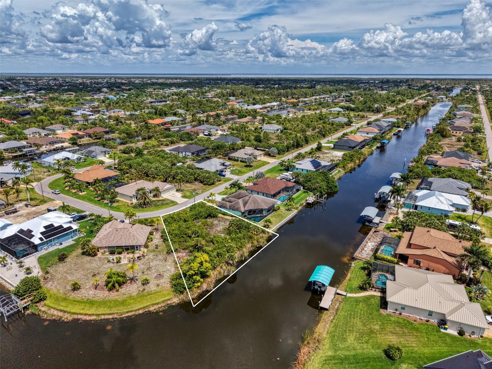15304 Hennipen Circle, FL