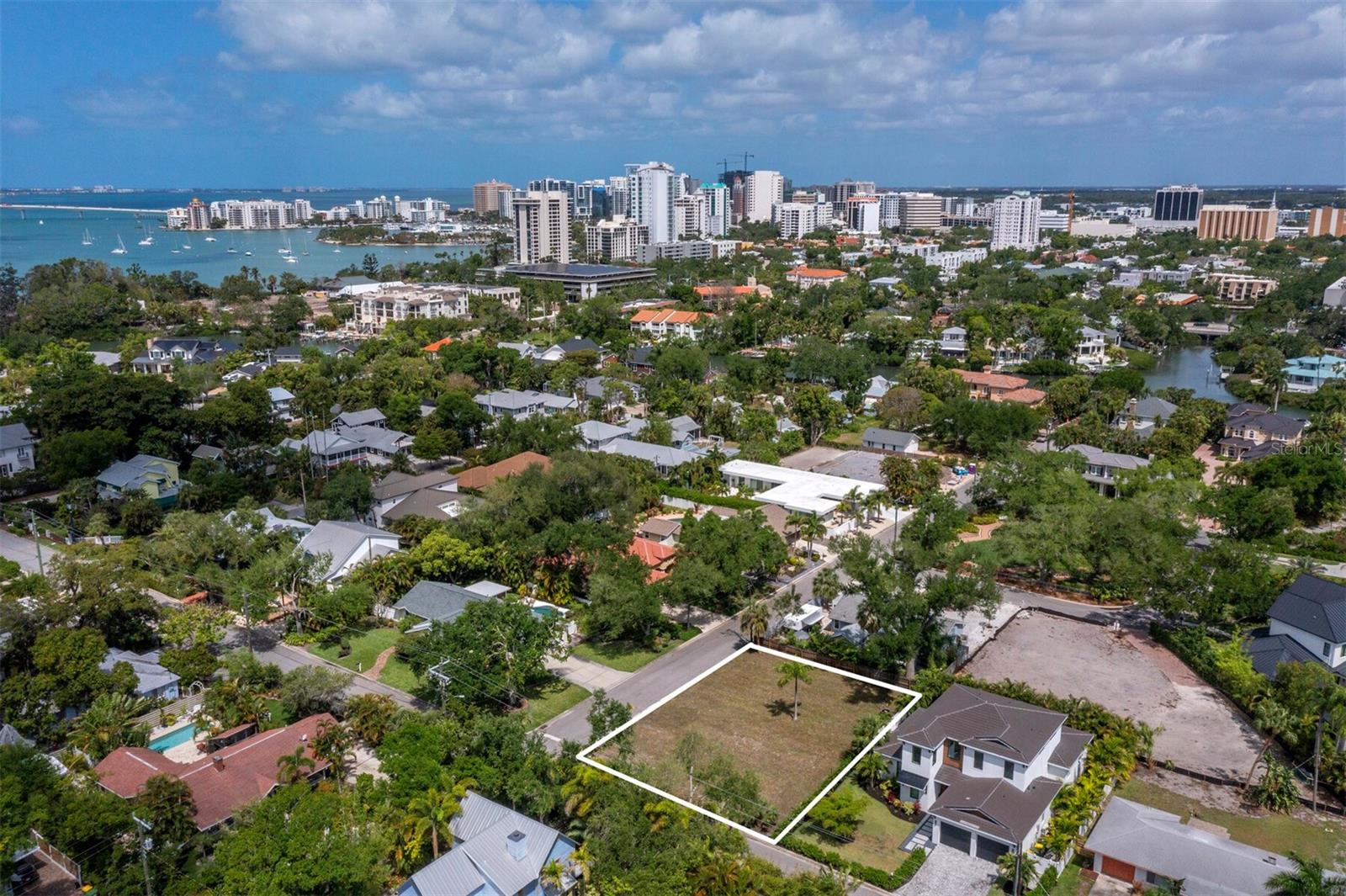 1703 Alta Vista Street, FL