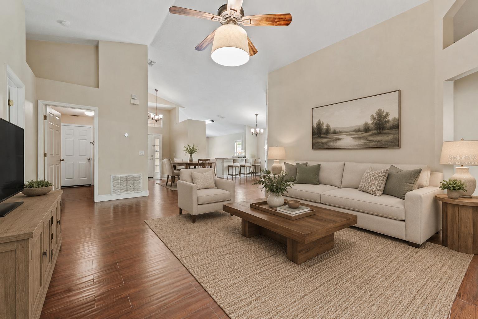 168 Easton Circle, FL