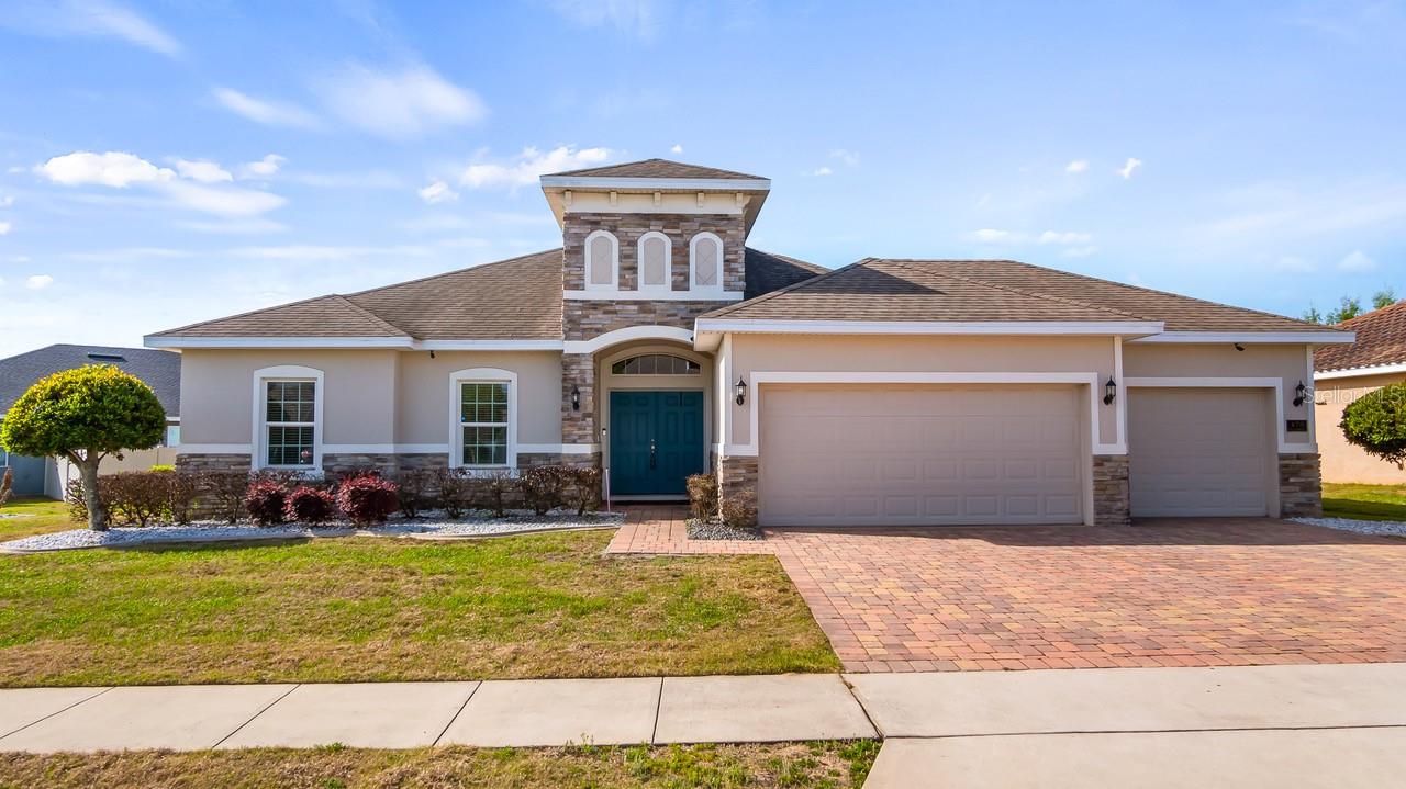 476 Bellissimo Place, FL