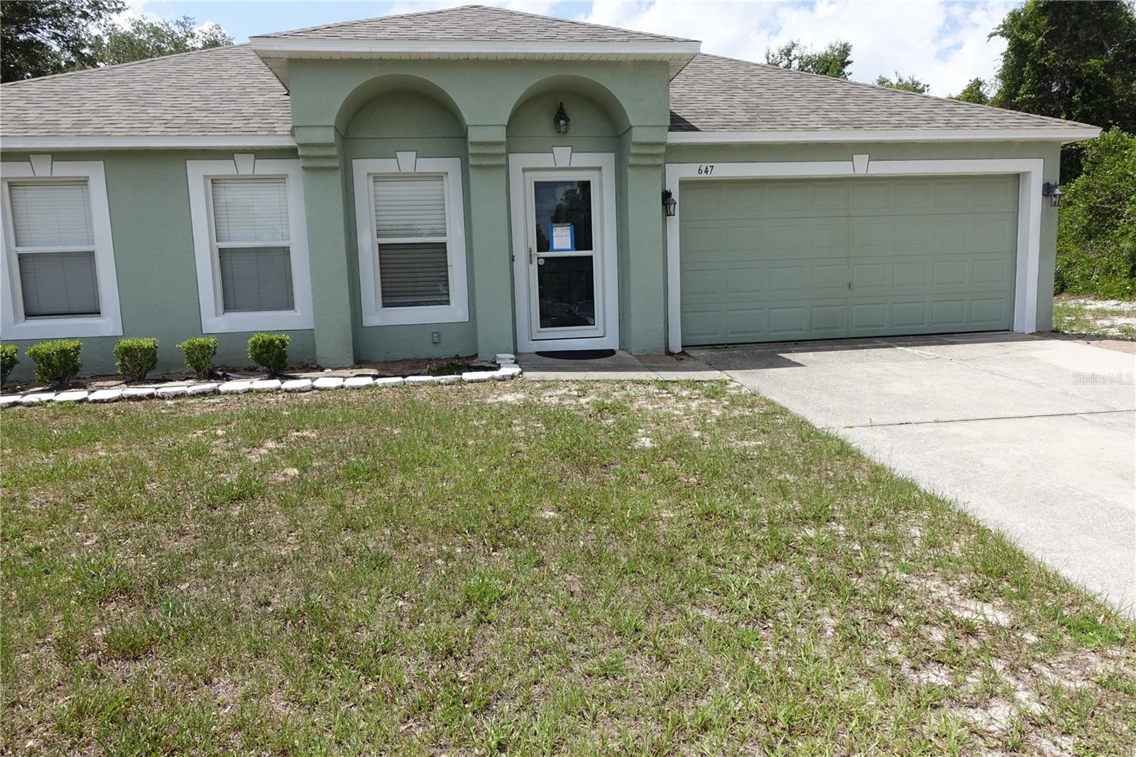 647 Elwood St, FL