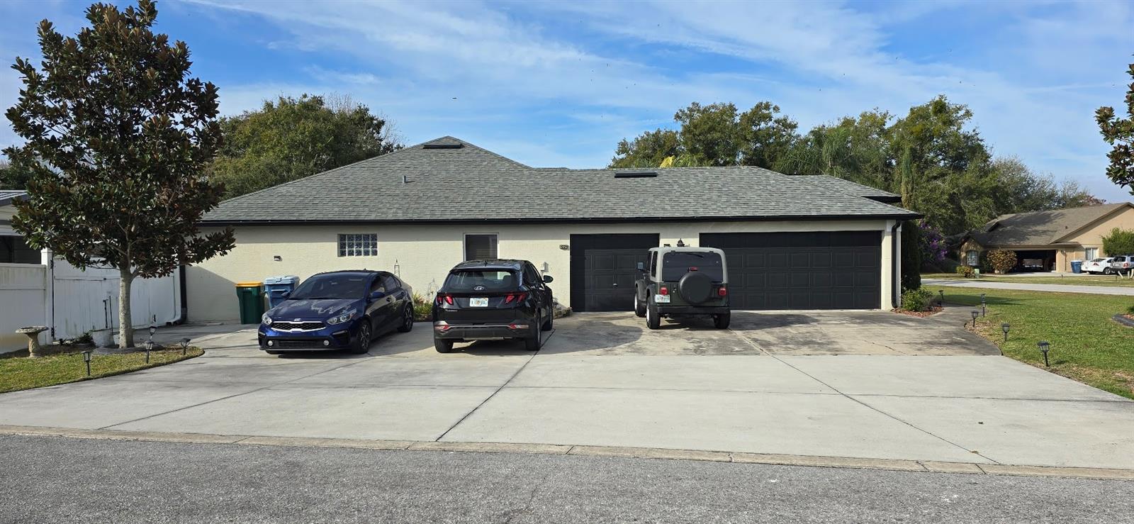336 Lakecrest Drive, FL
