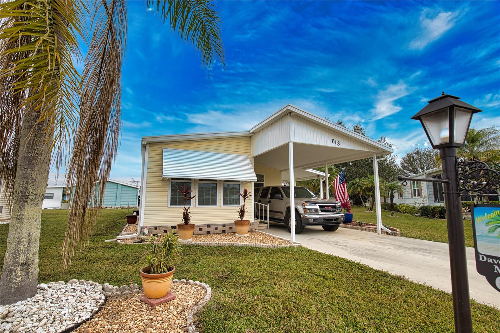618 Iglesia Dr, FL