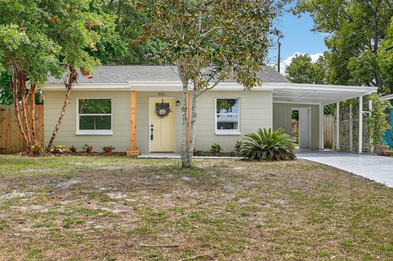 553 Calhoun Street, FL