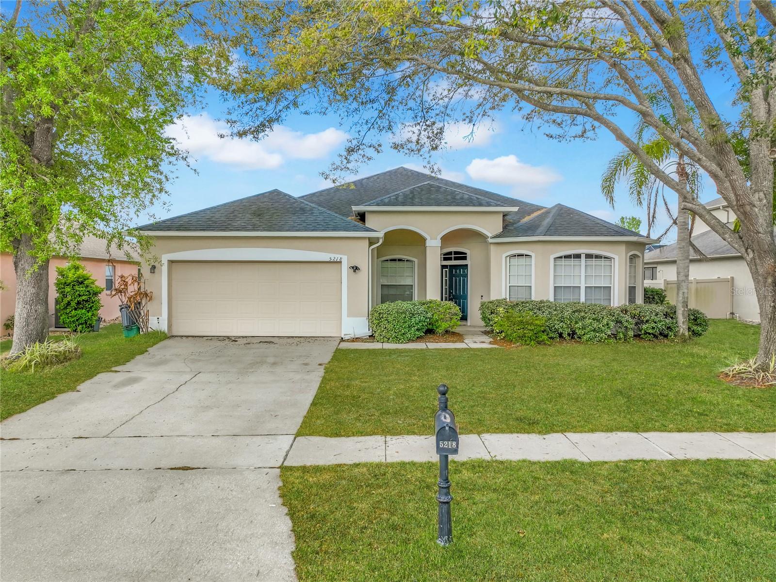 5218 Smokey Water Lane, FL