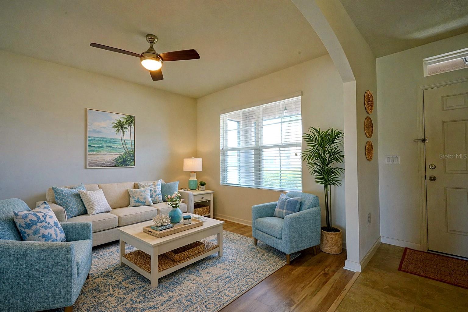 436 Great Falls Lane, FL