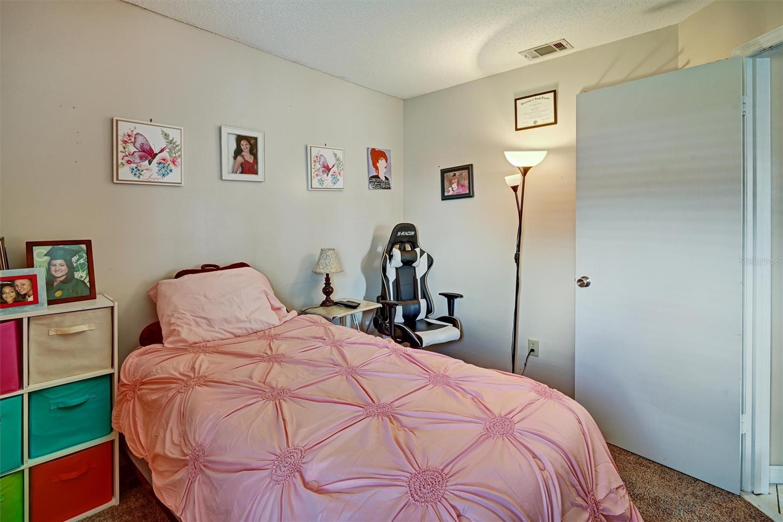 49 Pine Island Circle, FL