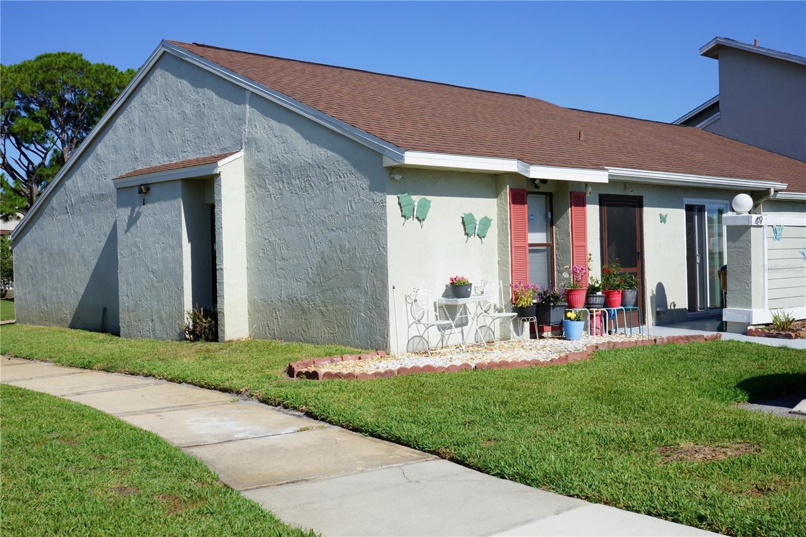 49 Pine Island Circle, FL