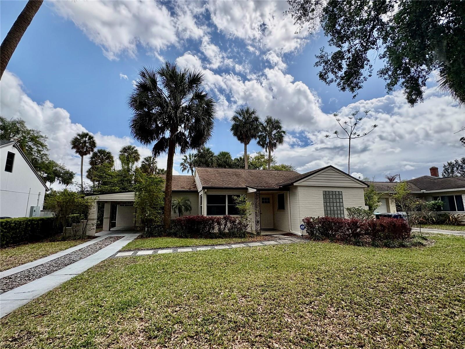 438 Lakeview Avenue, FL