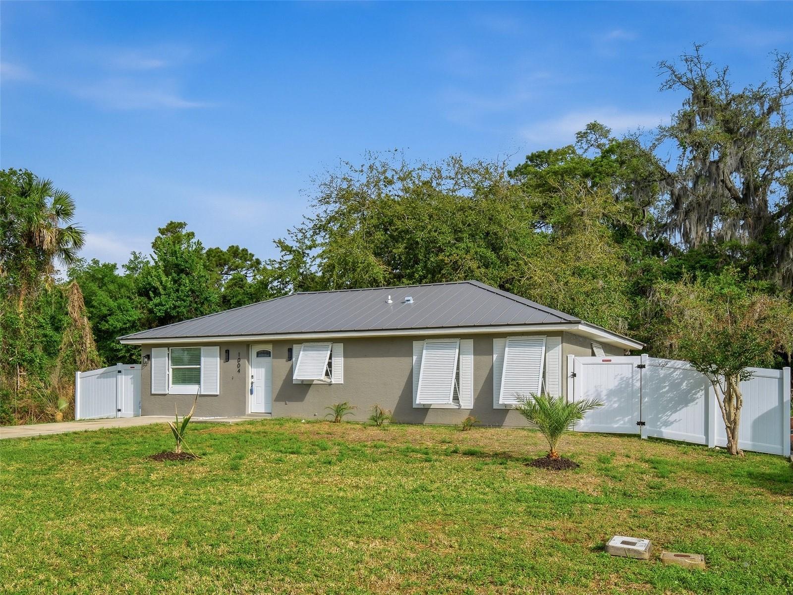 1004 7th Street, FL