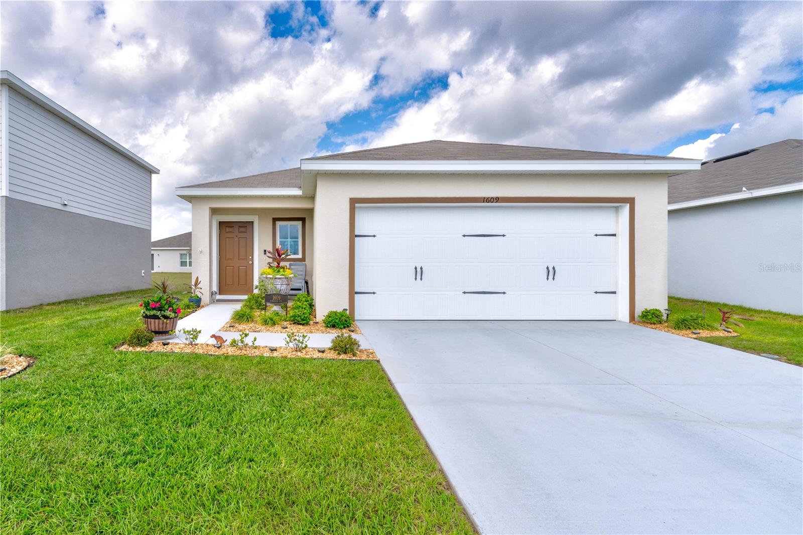 1609 Finnigan Circle, FL