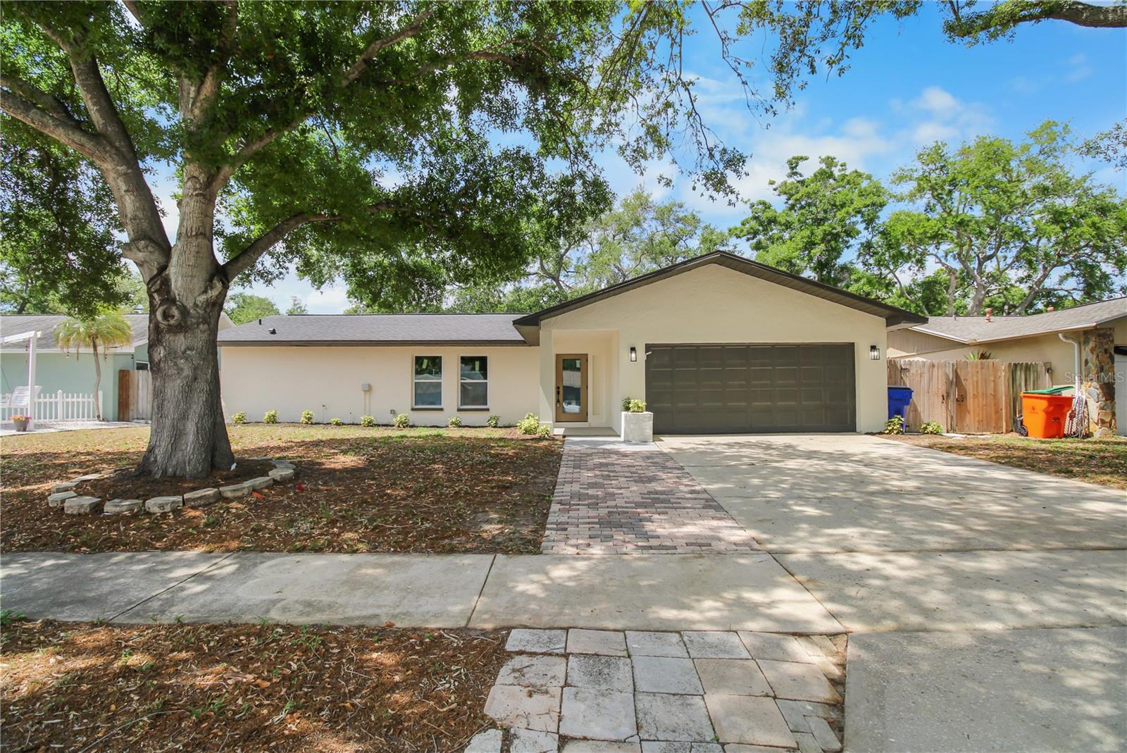 11492 93rd Street, FL
