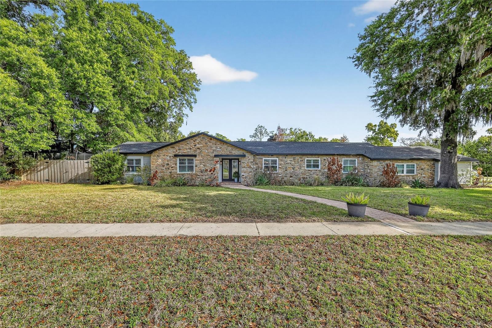 116 Windmill Way, FL