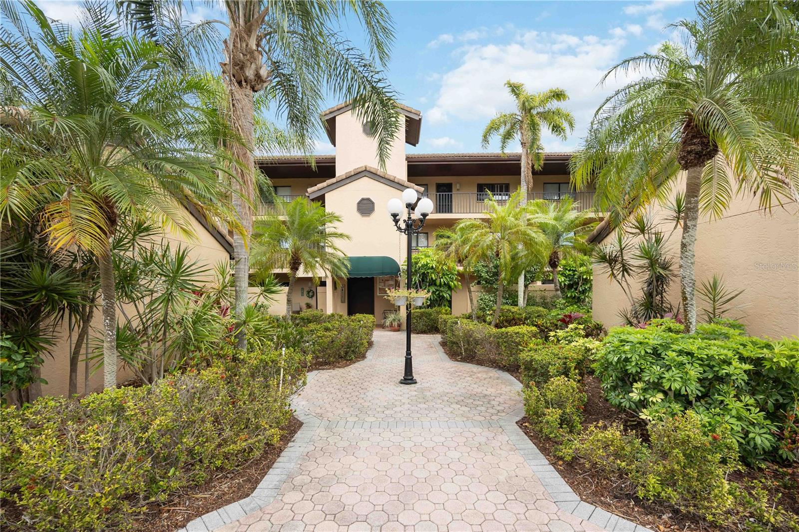 5627 Ashton Way, FL