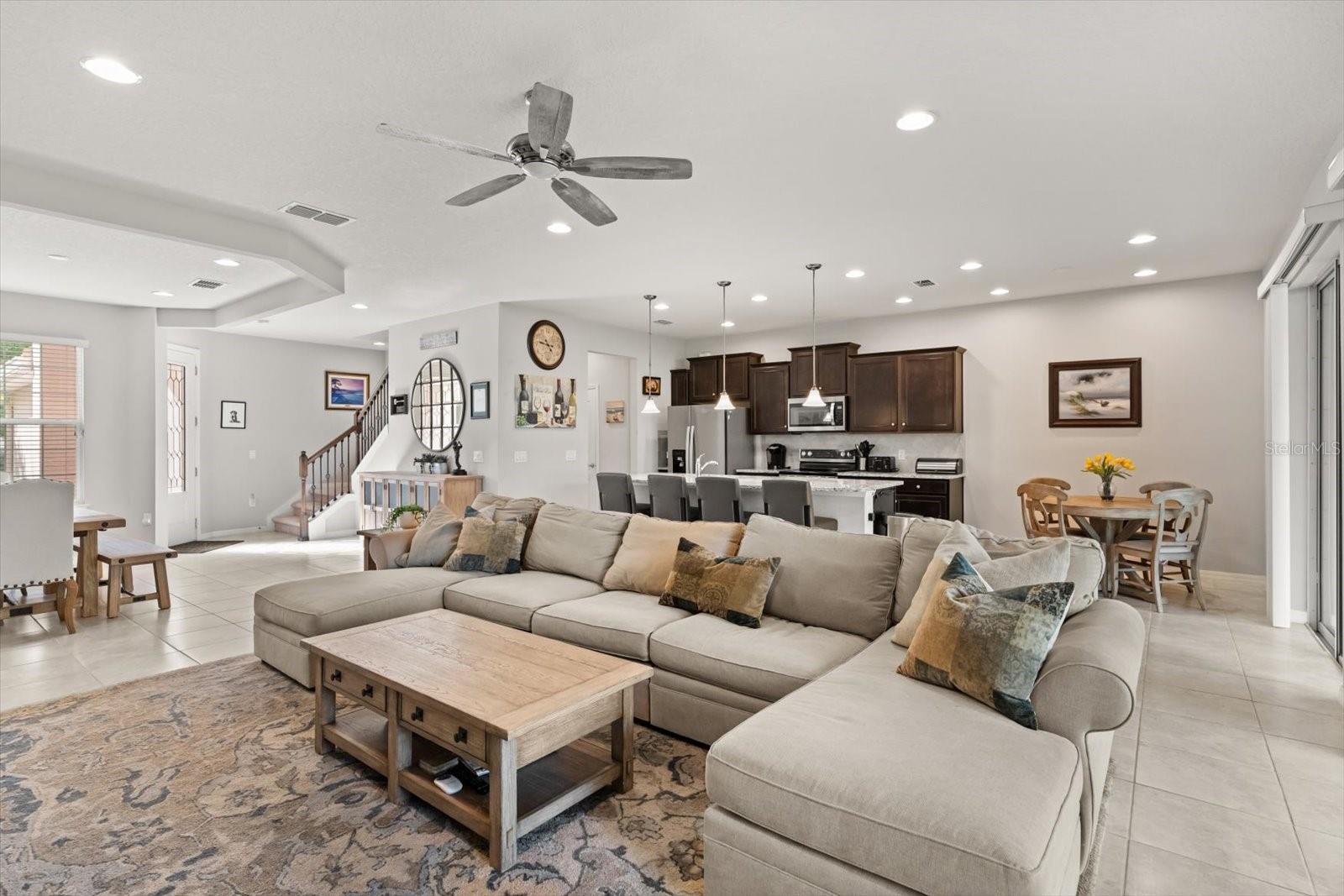 1483 El Conte Drive, FL