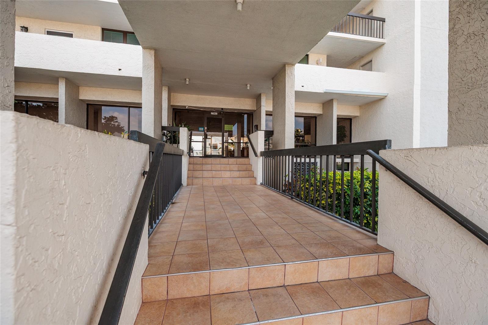 15462 Gulf Boulevard, FL
