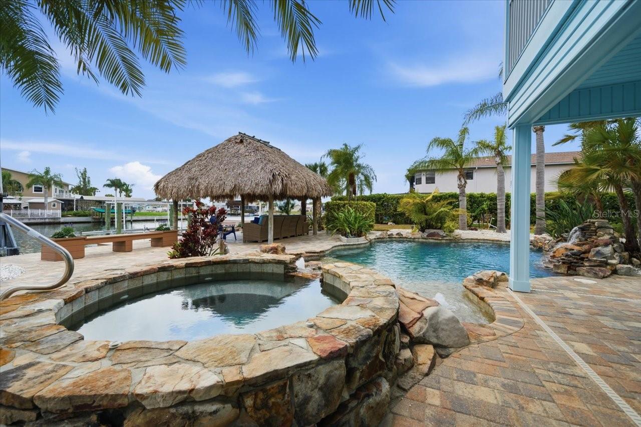 3496 Gulfview Drive, FL