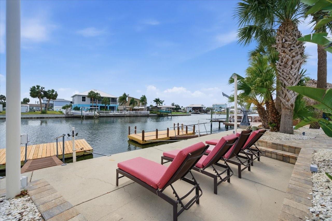 3496 Gulfview Drive, FL