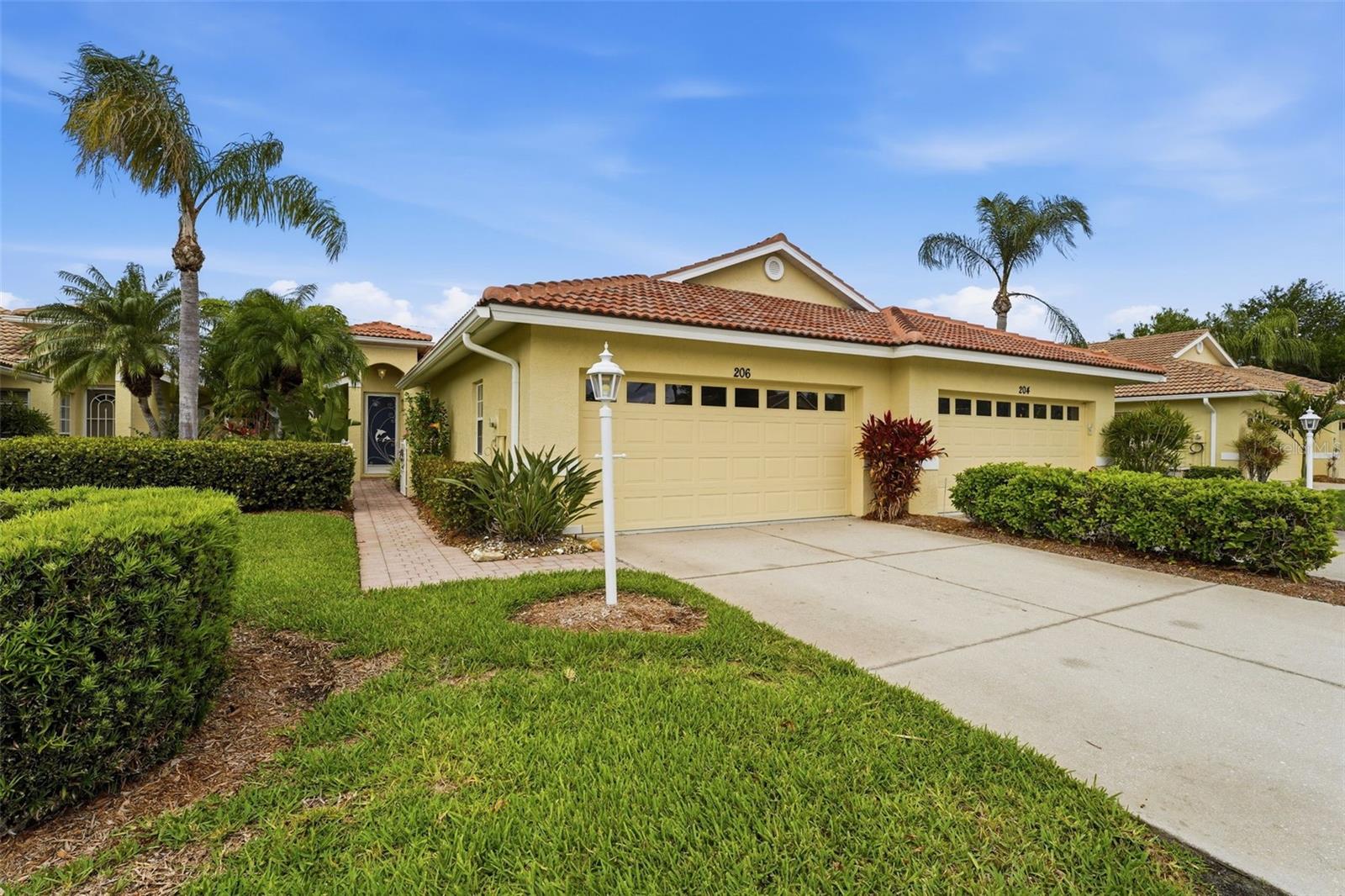 206 Vista Del Lago Way, FL