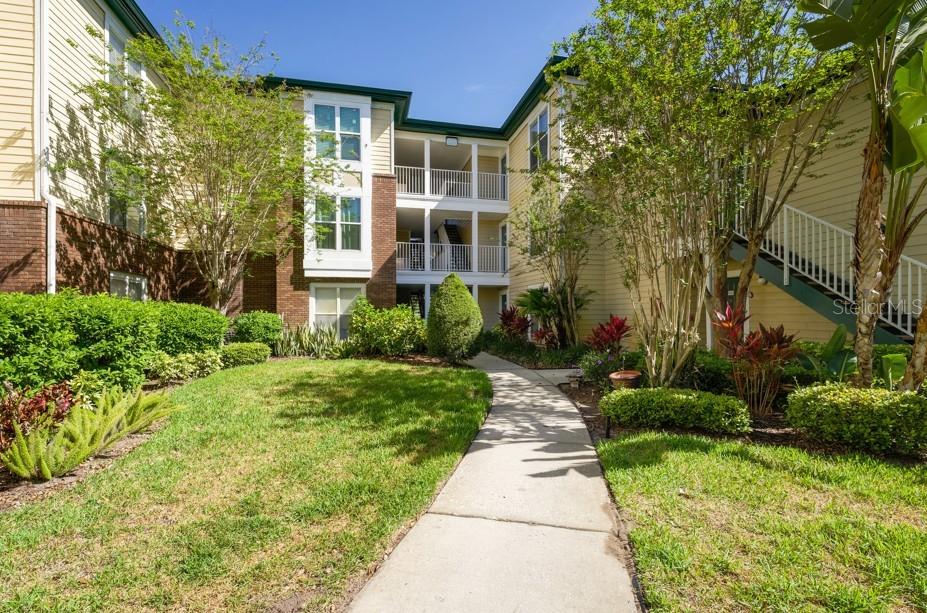 4107 Chatham Oak Ct #326, FL