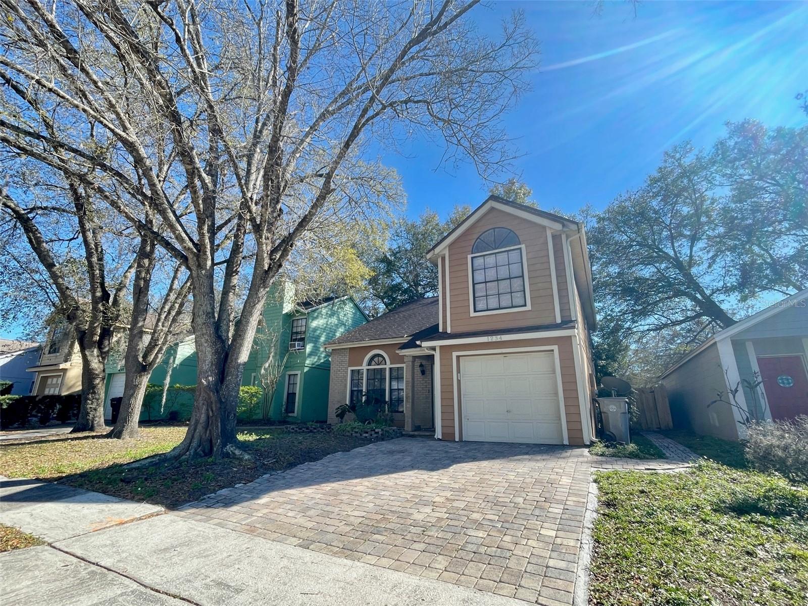 1234 Crossfield Drive, FL