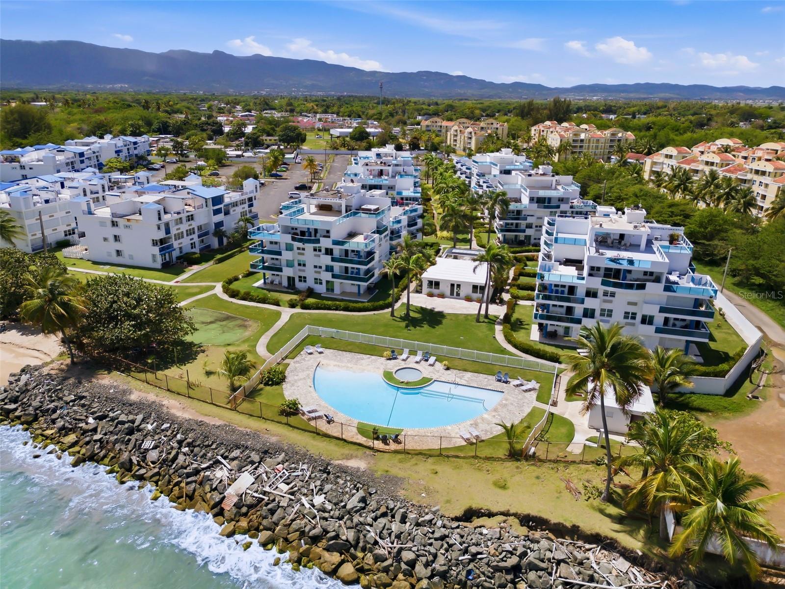 Cll El Charlie Costamar Beach Village, PR