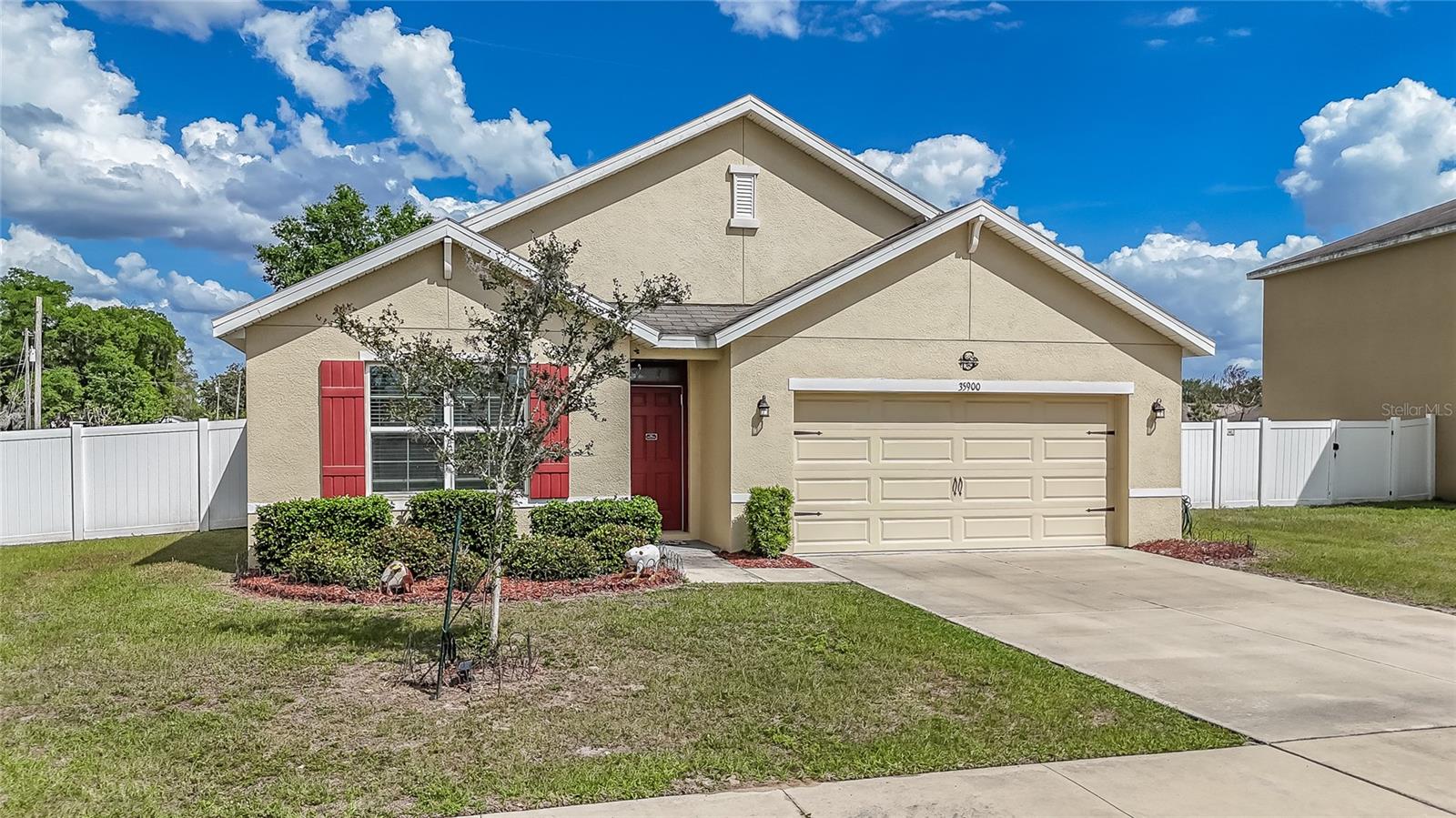 35900 Hillbrook Ave, FL