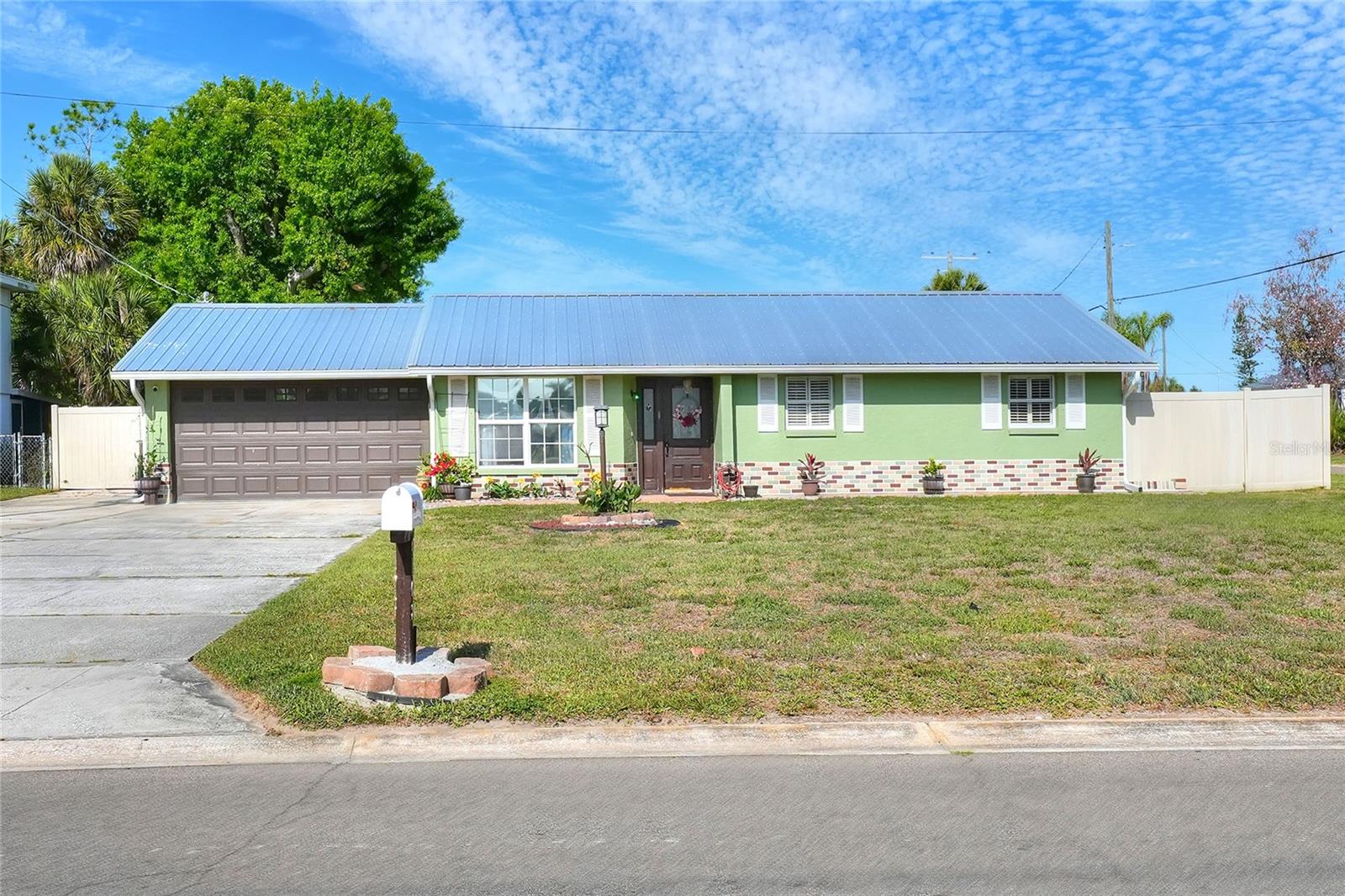 6108 Fairway Boulevard, FL