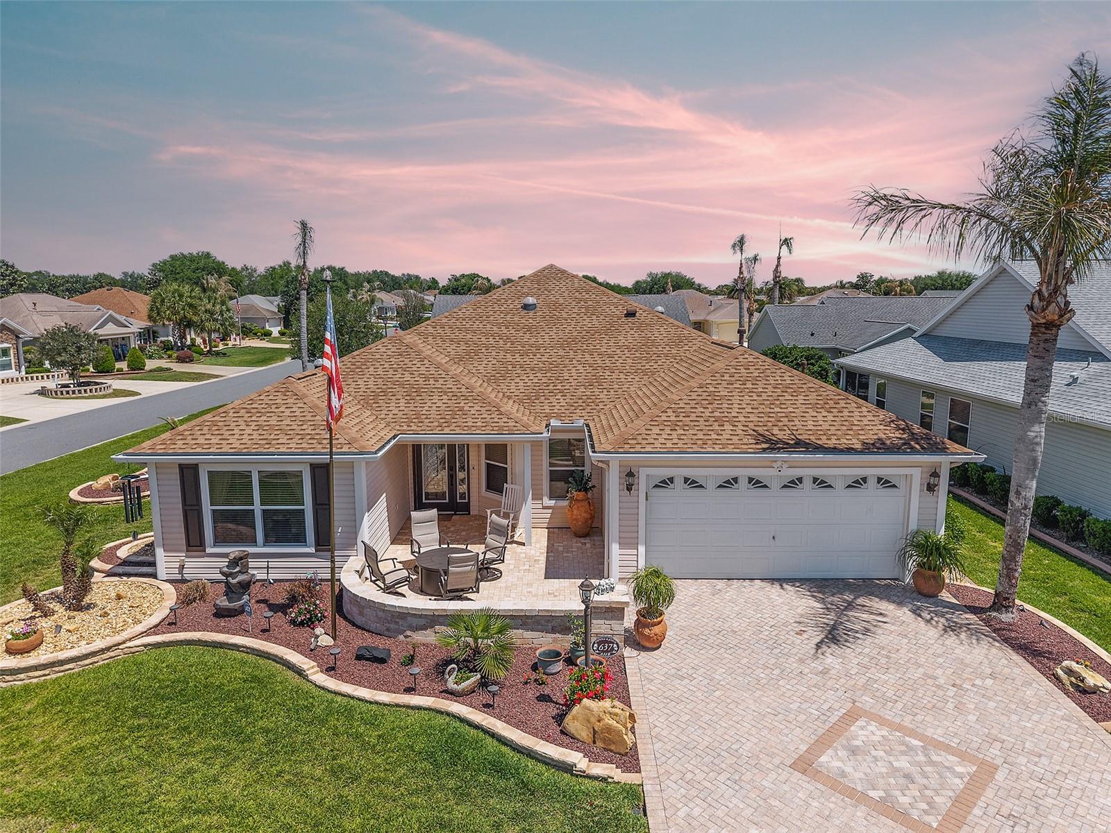 637 Salem Place, FL