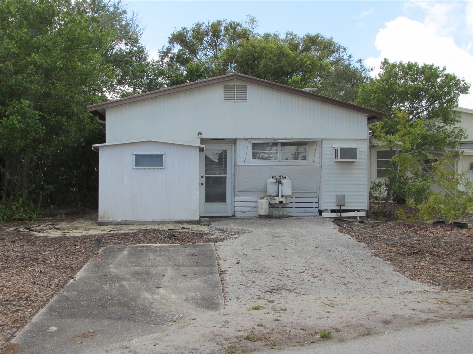 13 Saddlebag Trail, FL